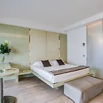 Premier & - Premier Hotel 5*