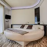 Premier & - Premier Hotel 5*