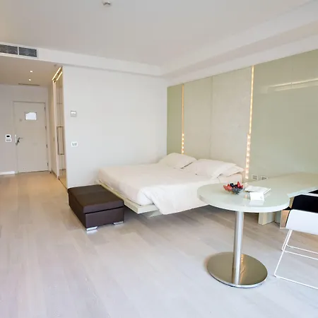 Premier & - Premier Ξενοδοχείο Μιλάνο Μαριτίμα