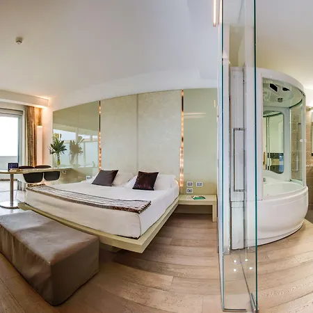 Ξενοδοχείο Premier & - Premier