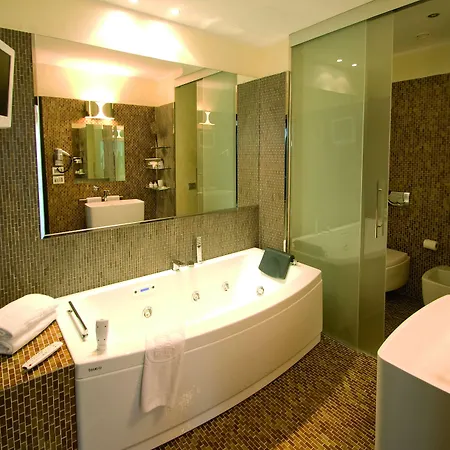 Premier & - Premier 5* Μιλάνο Μαριτίμα