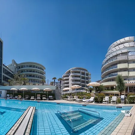 Premier & - Premier Hotel