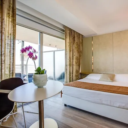 Premier & - Premier 5* Milano Marittima