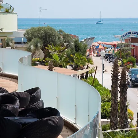 Premier & - Premier 5* Milano Marittima