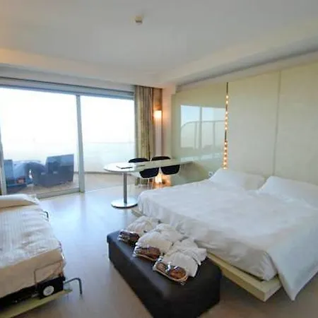 Premier & - Premier Ξενοδοχείο Μιλάνο Μαριτίμα