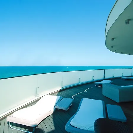 Ξενοδοχείο Premier & - Premier