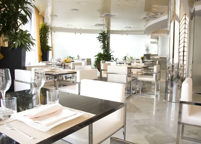 מלון Premier & - Premier