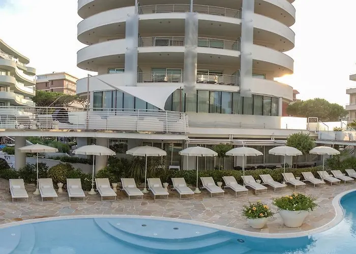 Hotel Premier & - Premier