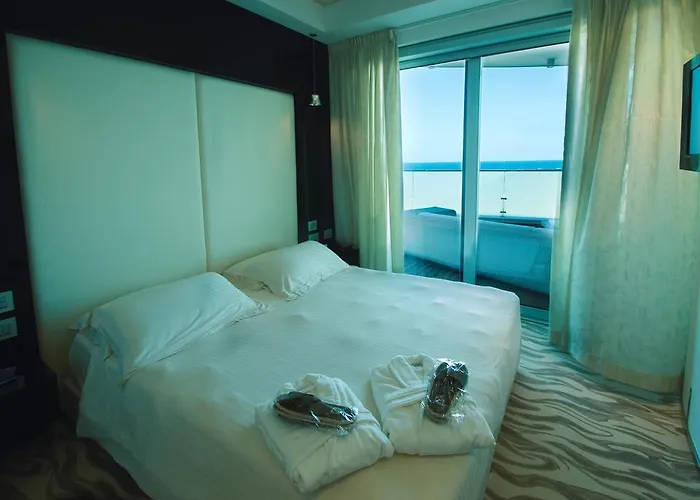 Premier & - Premier Hotel