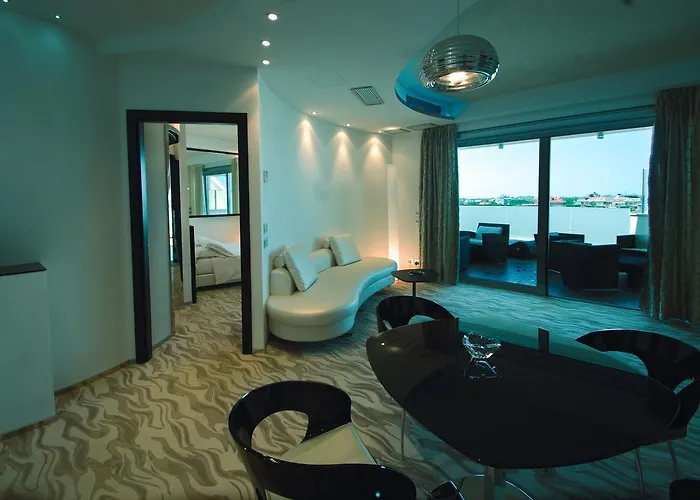 Premier & - Premier 5* Milano Marittima